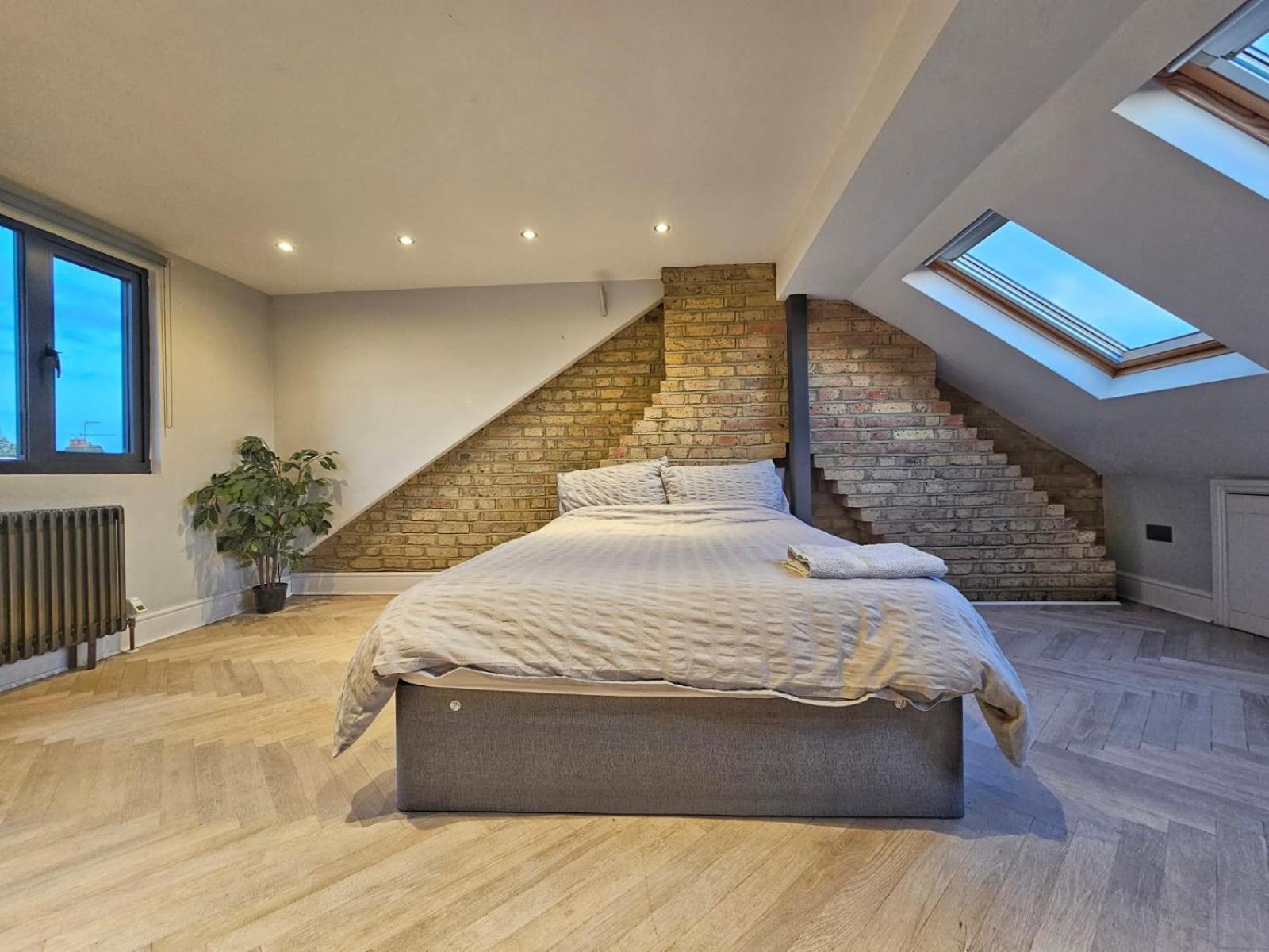Contemporary 3 Bed House With Spacious Garden Close To Stratford & Canary Wharf Лондон Экстерьер фото